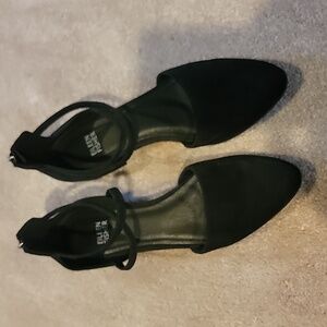 Eileen Fisher women's low heeled flats, 7.5